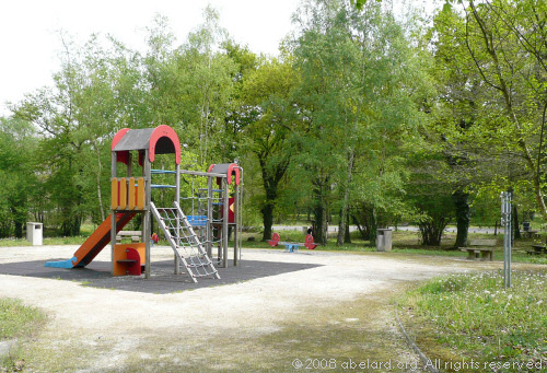 Children's play area at Poey de Lascar aire, A64