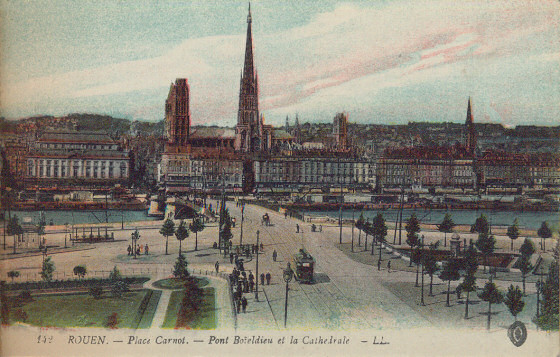 Boieldieu Bridge, with Rouen cathedral beyond. This Boieldieu Bridge was destroyed in 1940.