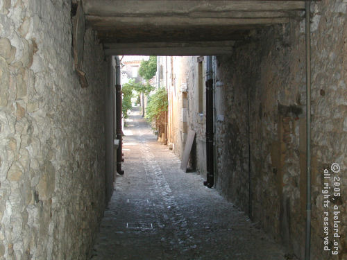 A carreyou at Monpazier.