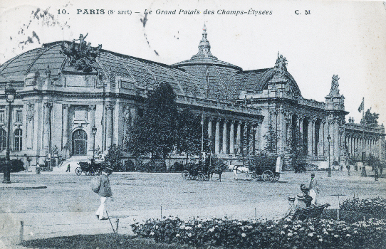 postcard showing the Grand Palais (postmarked 1918)