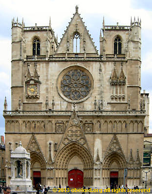 West facade, Cathédrale Saint Jean-Baptiste de Lyon
