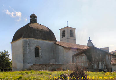 Lencouacq church, apse viewed from the north