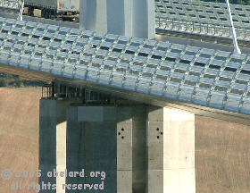 detail of deck/pillar joint