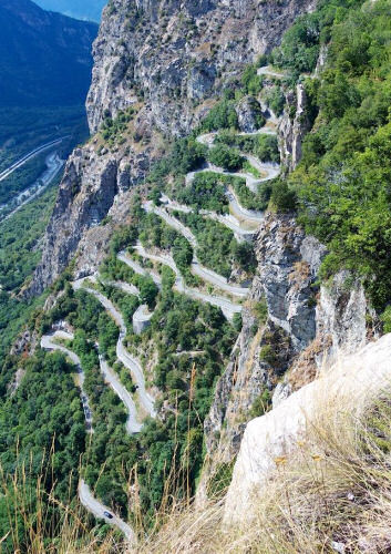 Lacets de Montvernier 