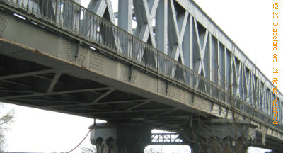 All that remains of the footbridge on the Eiffel Passerelle