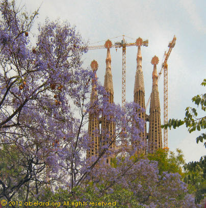 The Sagrada Familia amongst spring blooms.